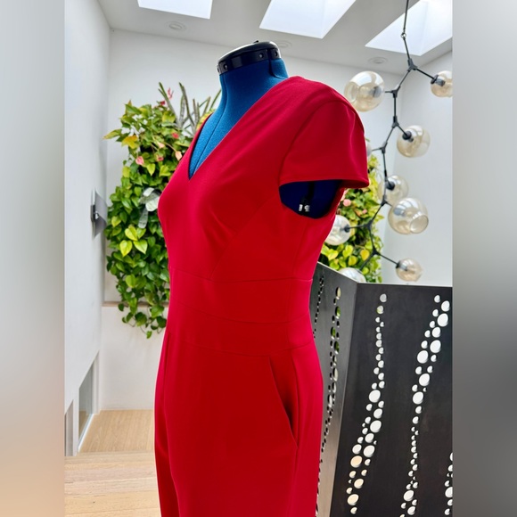 Donna Morgan cap sleeve red jumpsuit - Size 16 - Picture 3 of 8